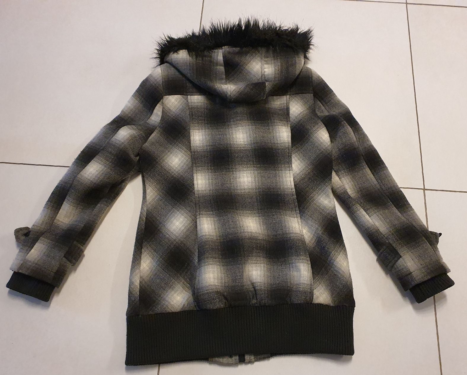 Cappotti: Manteau d hiver taille S – Nuovo (secondo la descrizione) da Vouvry venduto da Arwenne 2