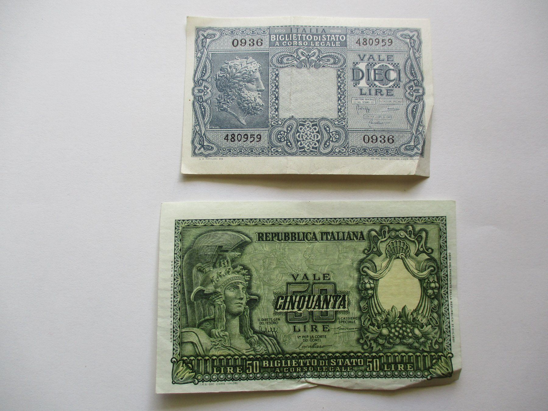 Banconote: Billets Italie 10 et 50 Lires – Usato da La Sarraz venduto da vic_v6kz