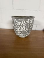 Übertopf im Shabby Chic Look
