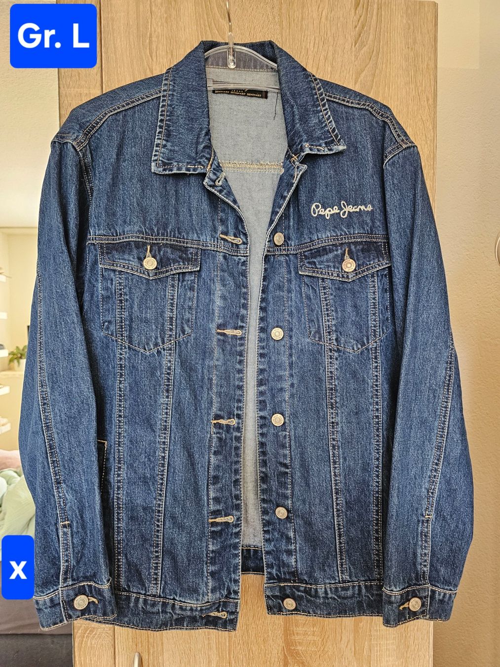 Jacken: Jeanjacke Gr. L – Gebraucht aus Hombrechtikon von malaika03