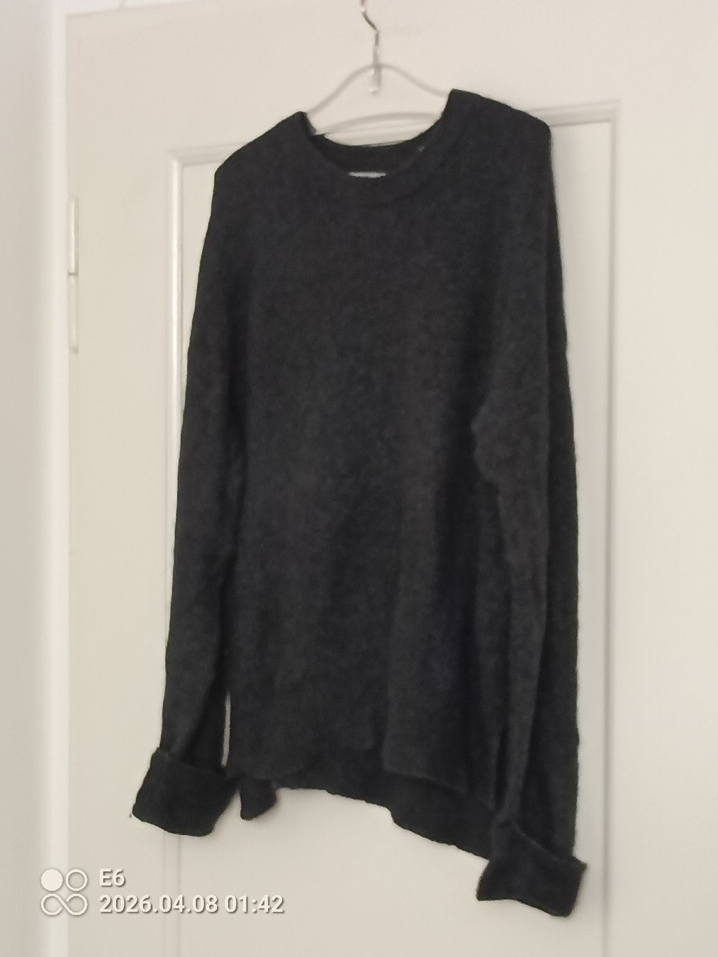 Esprit Maglioni & Felpe: Pullover mit Rundausschnitt Marke: Esprit – Usato da Zürich venduto da Mitzi6