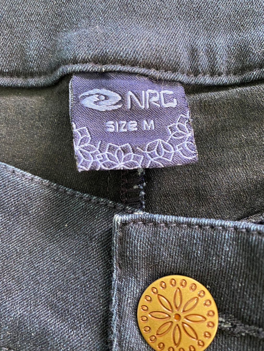Jeans: Jeans NRG – Nuovo (secondo la descrizione) da Novazzano venduto da ige_cwq5 5