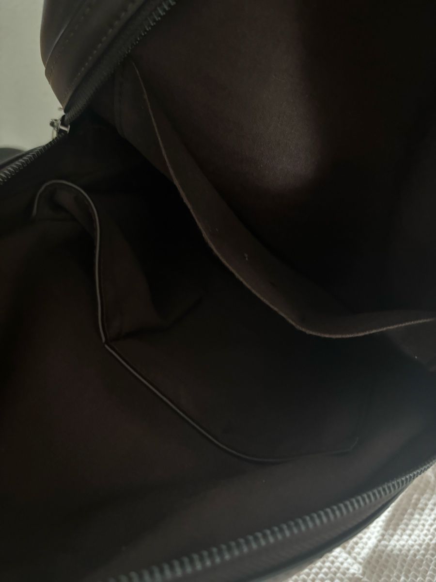 Gucci Zaini: Gucci GG Supreme canvas backpack used condition – Nuovo (secondo la descrizione) da Neuenhof venduto da Stockz 4