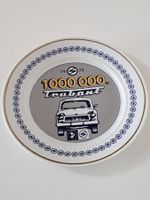 1973 Vintage Grosse Wandteller 1000000 TRABANT Porzellan DDR