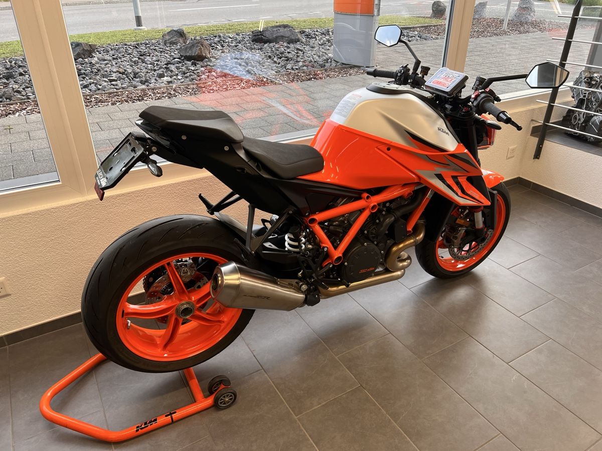 Strasse: KTM Duke 1290 – Neu und originalverpackt aus Möriken AG von Golf_89 4