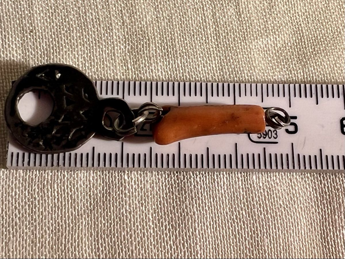 Ciondoli: Pendentif Authentique Berbère Corail Rouge Argent Ciselé – Usato da Genève venduto da ChineuseReveuse 7