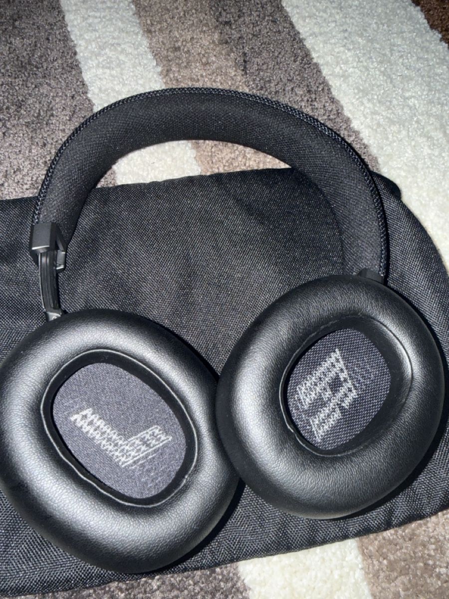 JBL Casques audio: JBL LIVE660NC – D'occasion à Baden par Pligi 1
