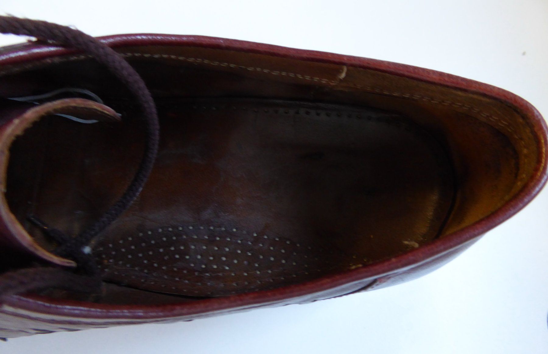 Scarpe da uomo: Sommer Lederschuhe offen Grösse 7.5 rot – Usato da Spreitenbach venduto da Turbo_1105 4
