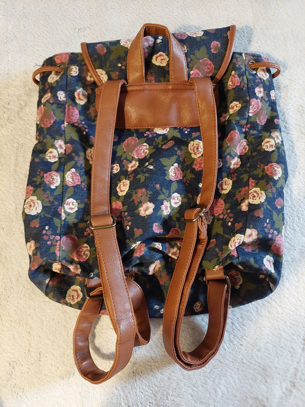 Zaini: Rucksack mit Blumenmuster – Usato da Bauma venduto da selunchen 1
