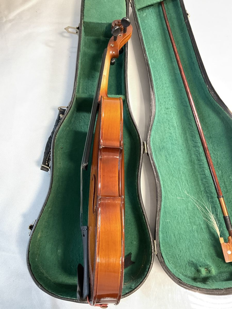 Strumenti musicali: Ancien violon avec archet  – Usato da Malleray venduto da Robot12 6