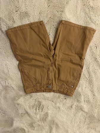 Braue Kurzehose für Sommer