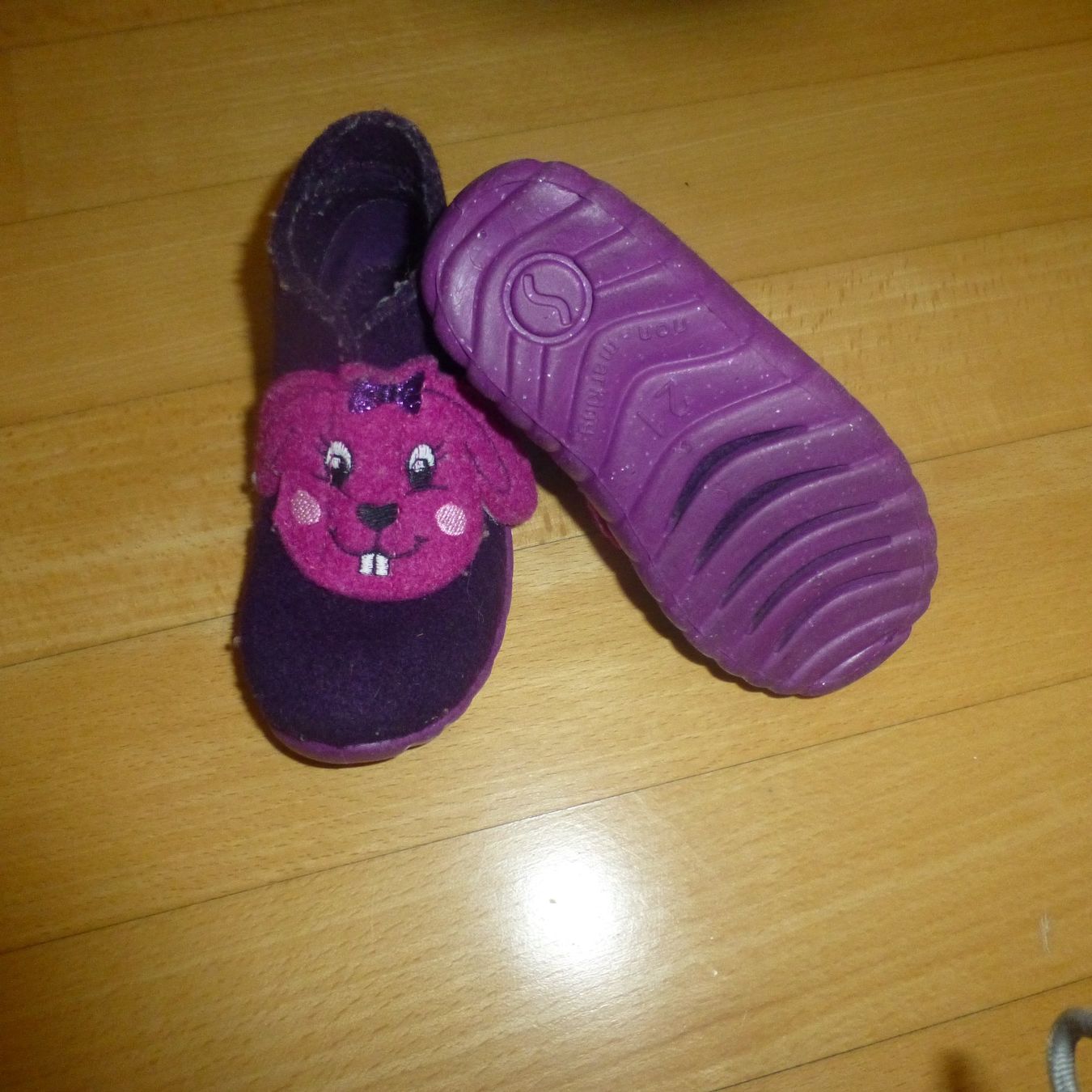 Scarpe per ragazze: Kinderfinken – Usato da Hergiswil NW venduto da annettelia 1