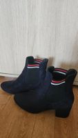 Dunkle Chelsea Boots mit Streifen Gr. 39, top Zustand!