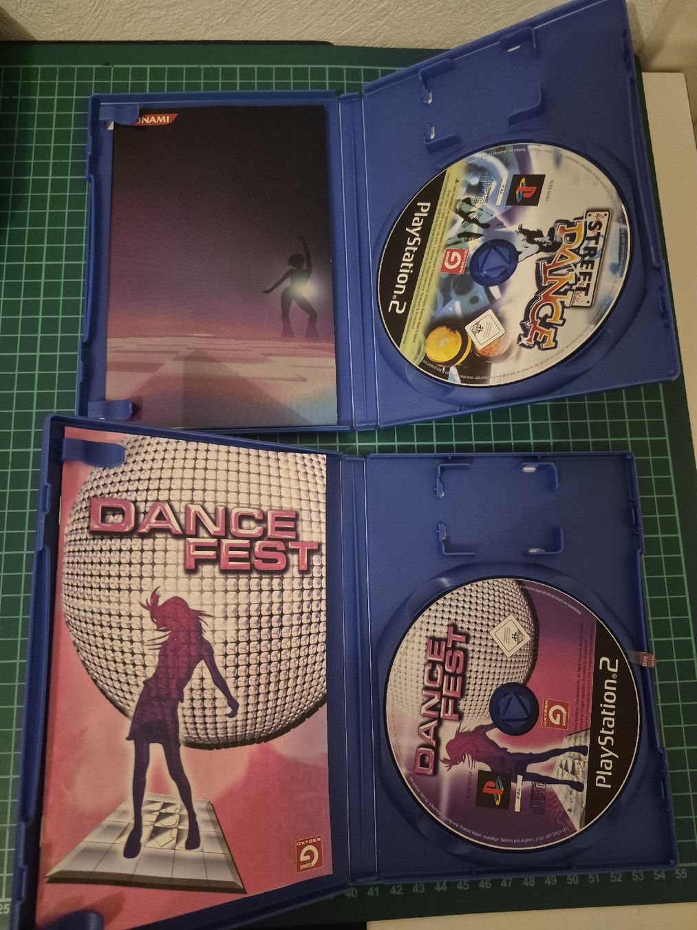 Sony Giochi: PS2 Dancing Stage MAX & Dance Fest - Dance Game Bundle! – Usato da Meyrin venduto da Retro-GZ 2