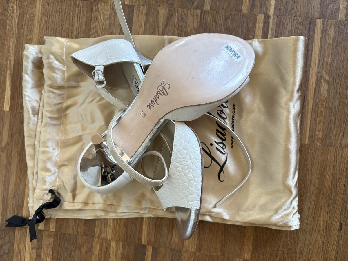 Scarpe da donna: Tanzschuh Lisadore – Nuovo (secondo la descrizione) da Basel venduto da Gumpesel1 1