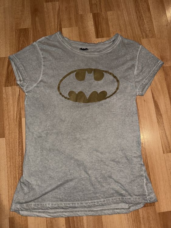 T-shirt: Batman T-Shirt Gr. XL ( sehr klein geschnitten) – Usato da St. Gallen venduto da mai_zpt7