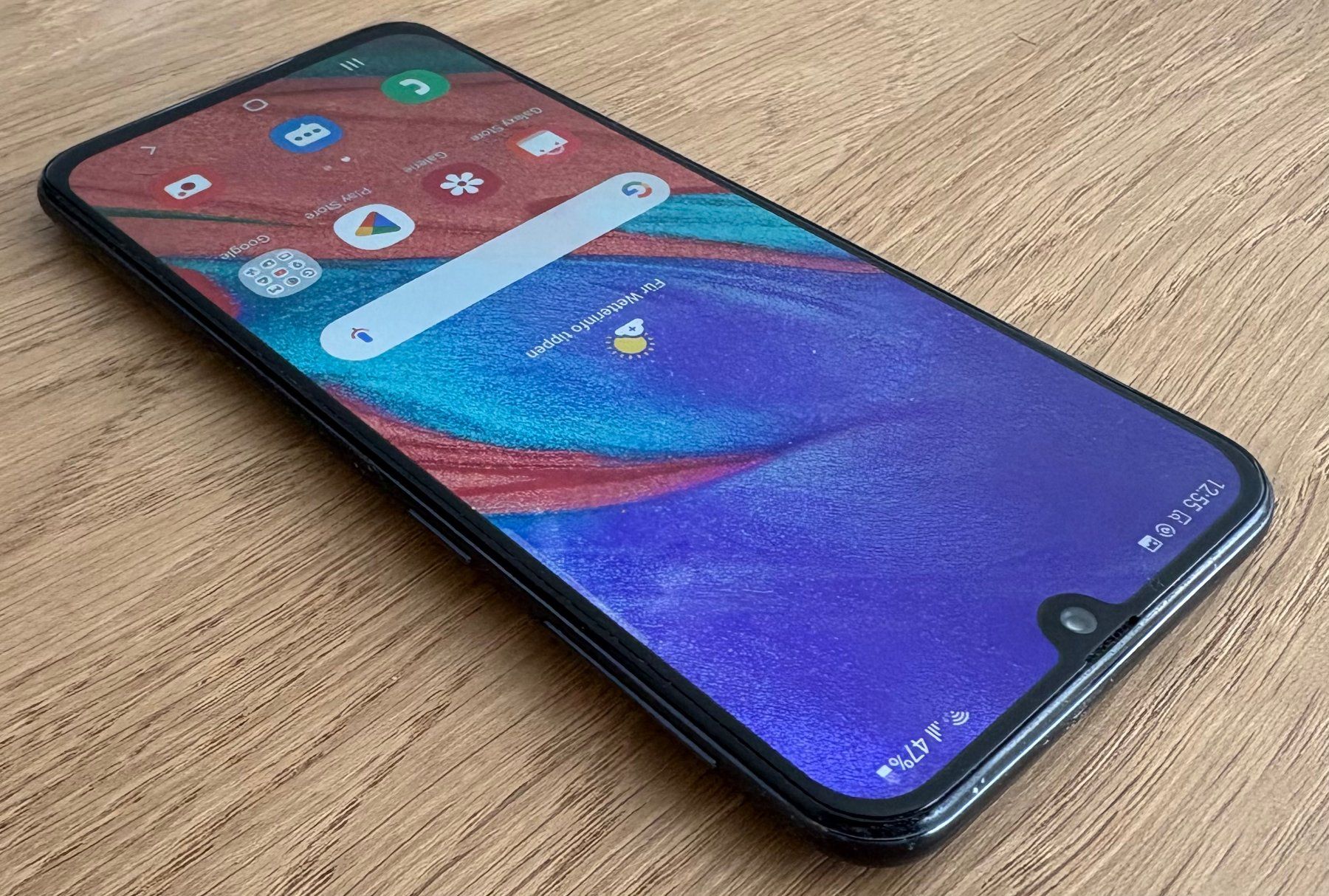 Samsung Telefoni cellulari / Smartphones: Samsung Galaxy A40 | tadellos – Usato da Zürich venduto da Gaikokujin 5