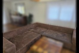Braunes Sofa