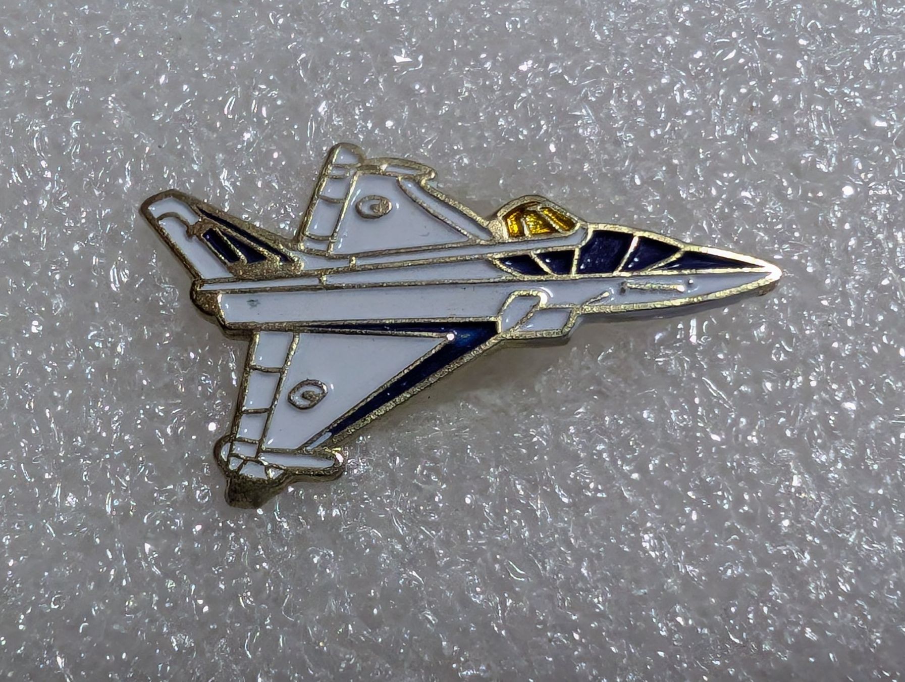 Plaquettes & Badges: Ansteckpin 251: Flugzeug – D'occasion à Oppligen par Pin-Fall-Shop