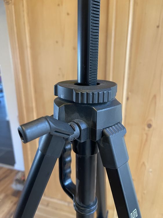 Treppiedi & Teste: 2 Fotostative – Usato da Münchringen venduto da Fammcschneider 4