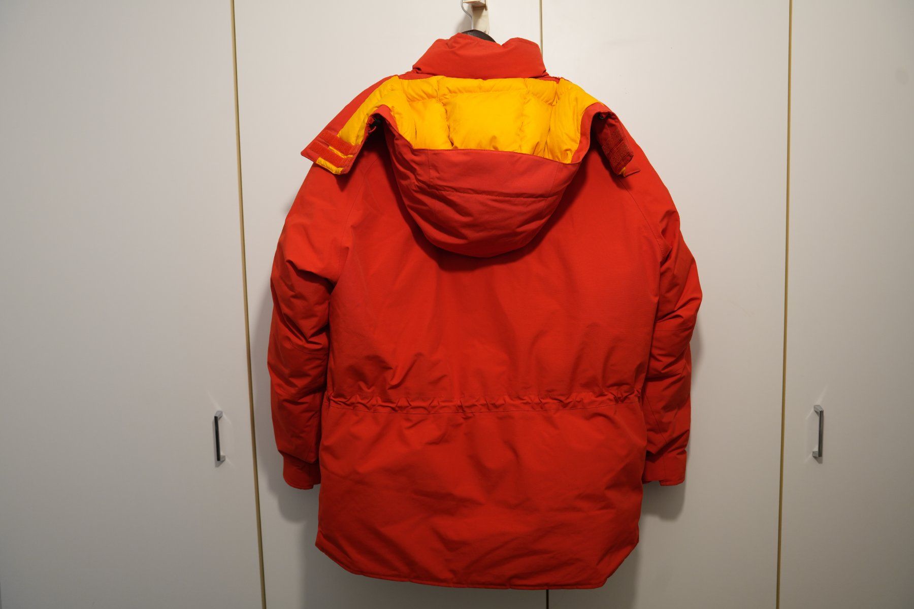Jacken: Marmot Gore-tex Down Jacket M – Gebraucht aus Neuchâtel von yan_lq56 1
