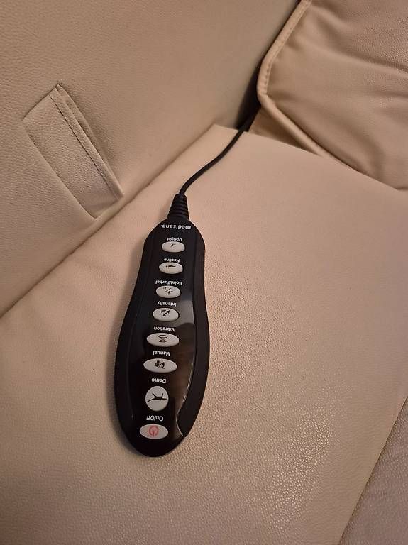 Poltrone: Massagestuhl – Usato da Dottikon venduto da Strizzi15 3