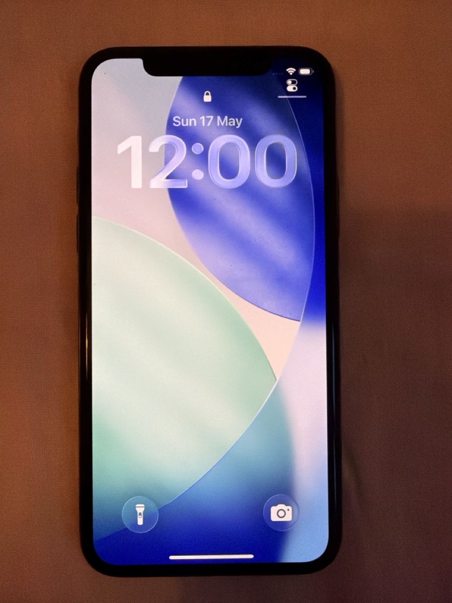 Apple Telefoni cellulari / Smartphones: Apple iPhone 11 pro (64GB) – Usato da St. Gallen venduto da Animio 2