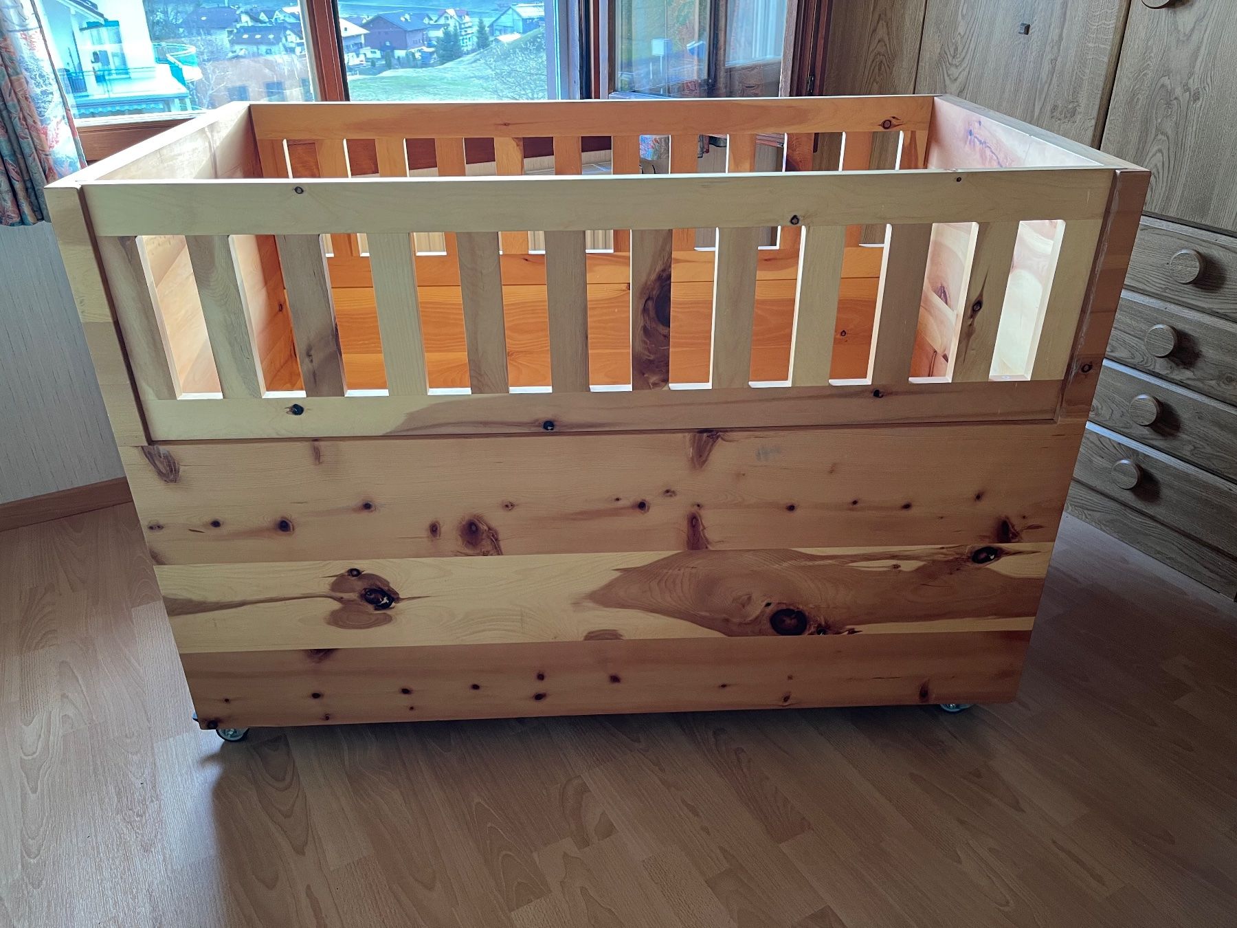 Letti: Arvenbabybett Beistellbett – Usato da Sattel venduto da Faca 1