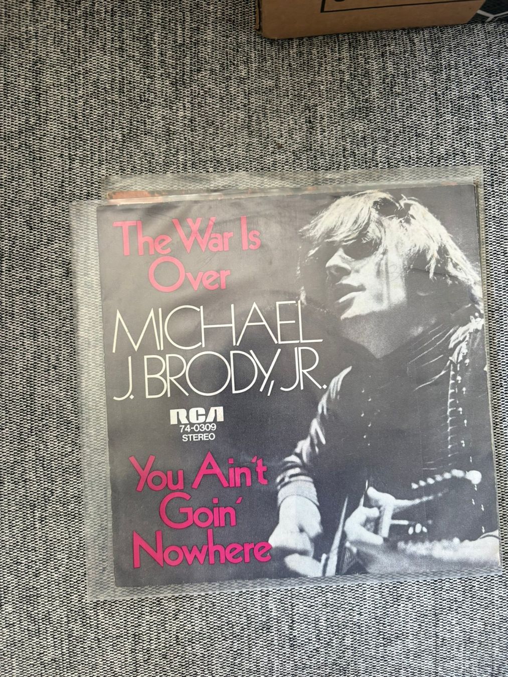 Schallplatten: Michael Brody - The War Is Over – Gebraucht aus Zofingen von Bigron