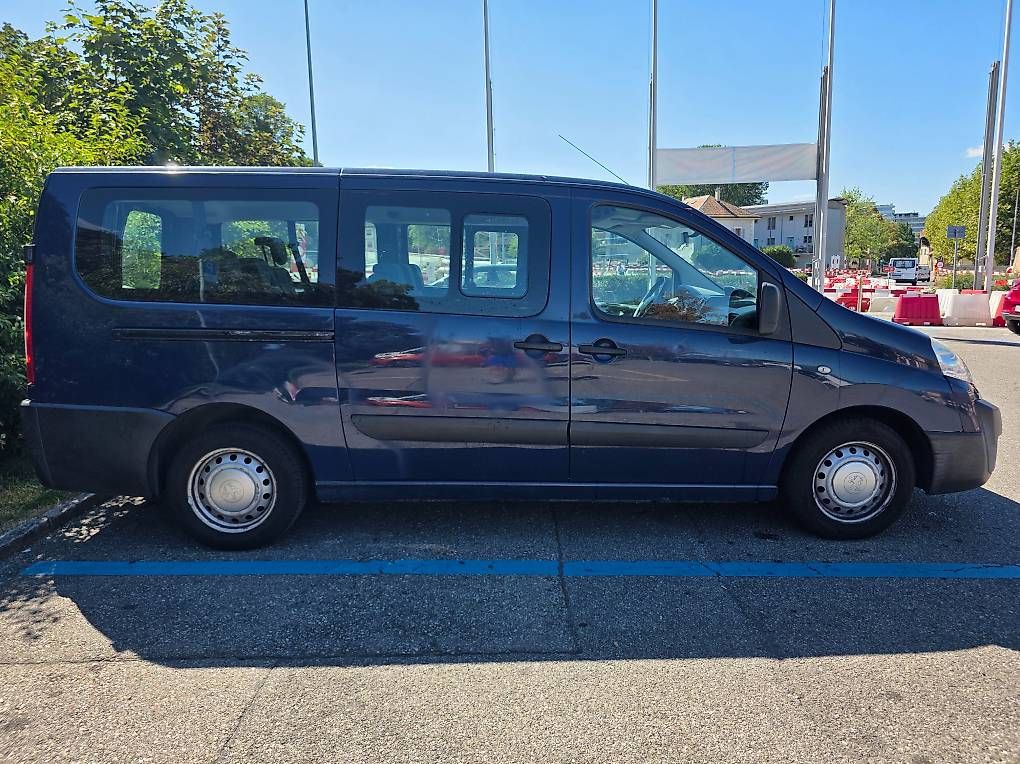 Nutzfahrzeuge: Peugeot expert 1.6 hdi – Gebraucht aus Genève von man_9g78 2