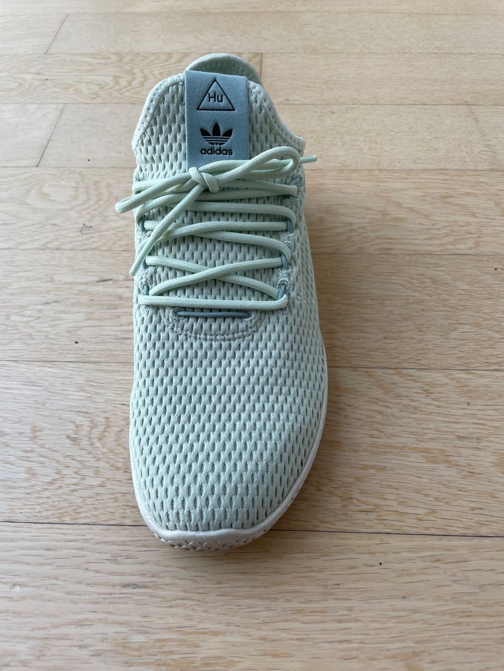 Adidas Damenschuhe: Adidas Pharrell Williams Sneakers Mint Grösse 39 1/3 – Gebraucht aus Corcelles NE von gingerbrain 4