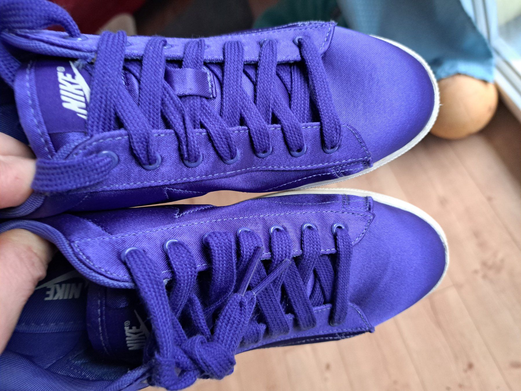Nike Scarpe da donna: NEU! Violette Nike Sneaker Gr. 40 – Nuovo e nell'imballaggio originale da Gysenstein venduto da joshuas81 5