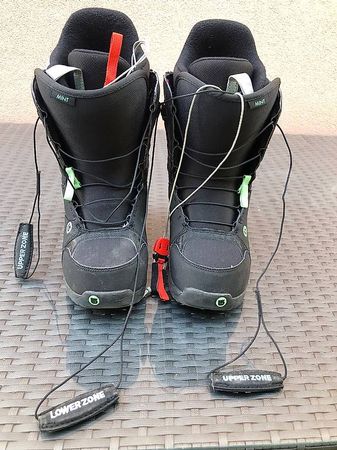 scarponi Burton taglia 39