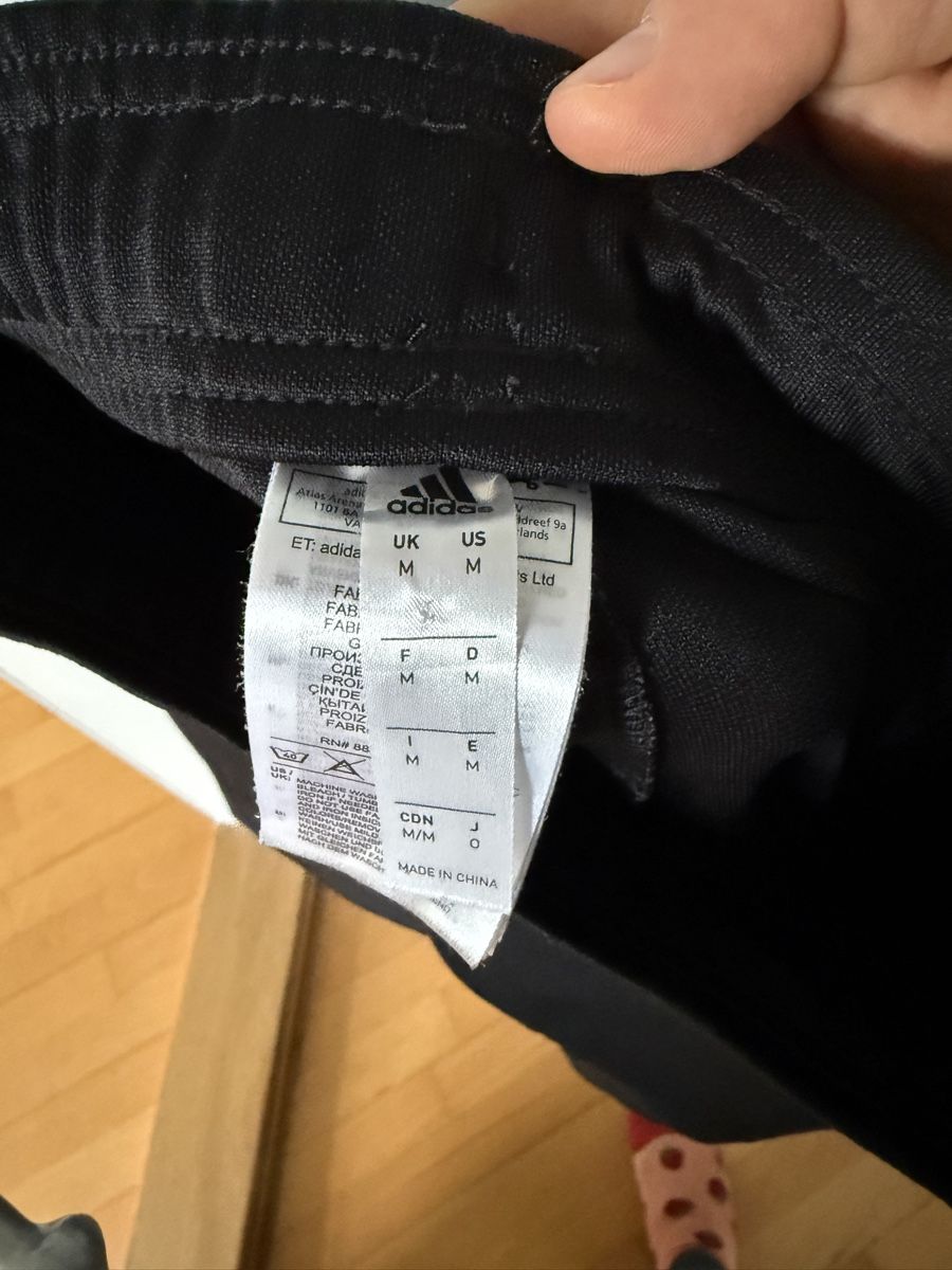 Adidas Pantaloni: Adidas Torwarthose schwarz Grösse M – Usato da Schlieren venduto da sam-ebni 4