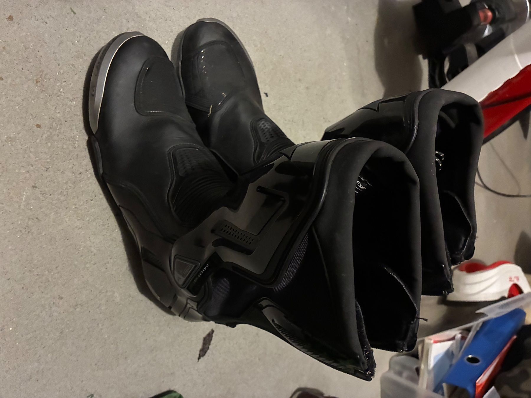 Dainese Herrenschuhe: Bottes moto – Gebraucht aus Moutier von Aiguille_du_temps 3