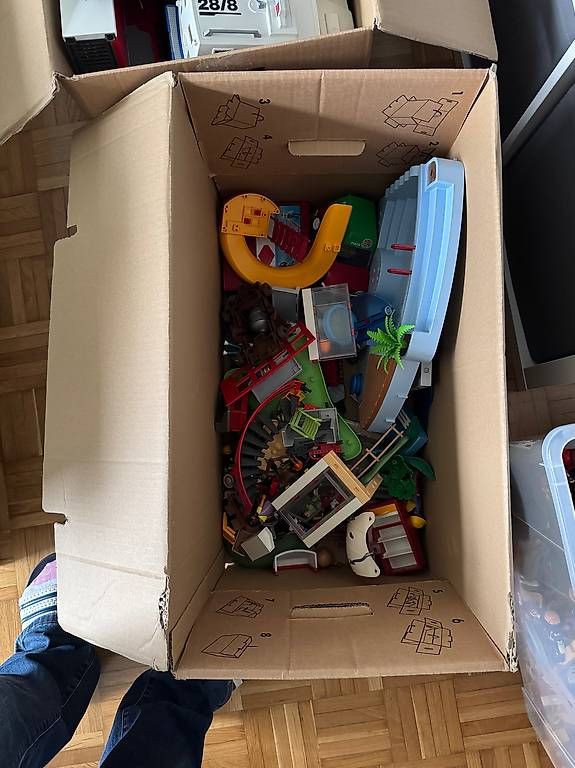 Giocattoli: Viel Playmobil – Usato da Itingen venduto da Cinnamon_79 1