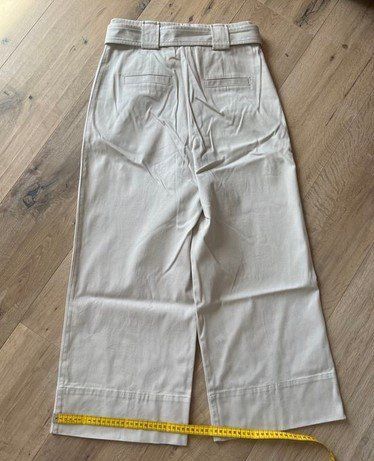Hugo Boss Hosen: BOSS Culotte Hose Gr. 36 helles beige/cremeweiss – Neu (gemäss Beschreibung) aus Münsingen von Nik_und_Kat 1