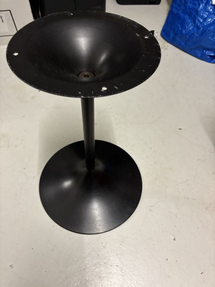 Bose Casse acustiche: Bose 901 VI mit Active Equalizer & Original-Standfüssen – Usato da Gockhausen venduto da Lowe44 2