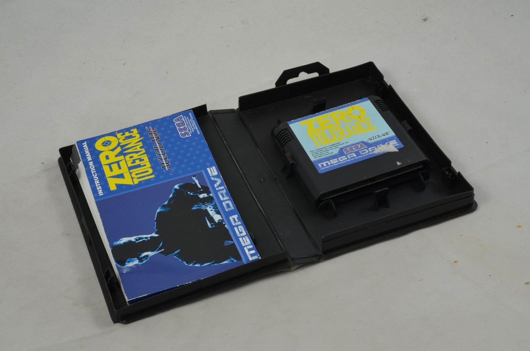Jeux: Zero Tolerance Sega Mega Drive Spiel CIB – D'occasion à Buchs AG par SellAndBuyX 2