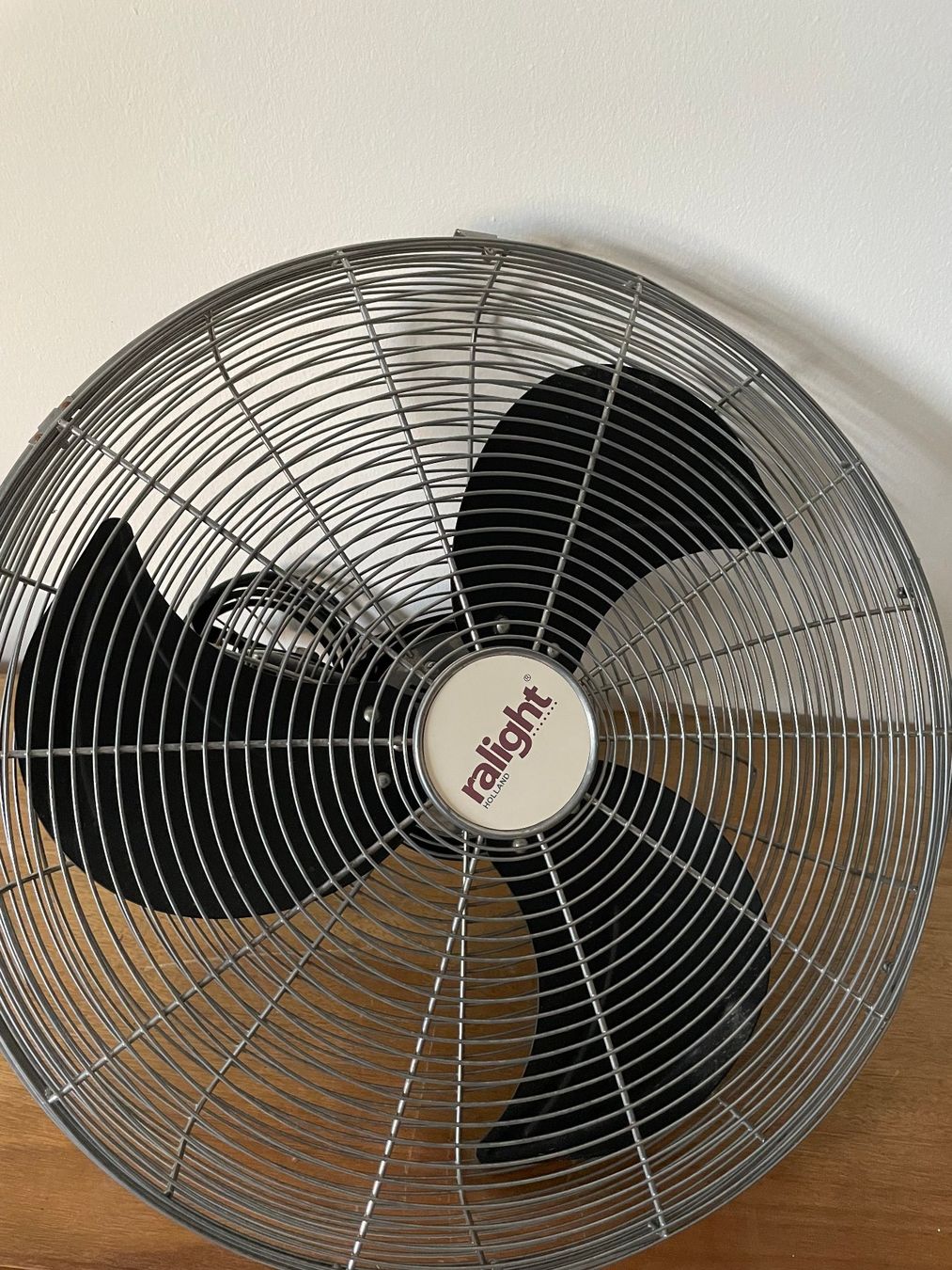 Ventilatori: Industrie Wandventilator 57cm – Usato da Münchenbuchsee venduto da hamama18