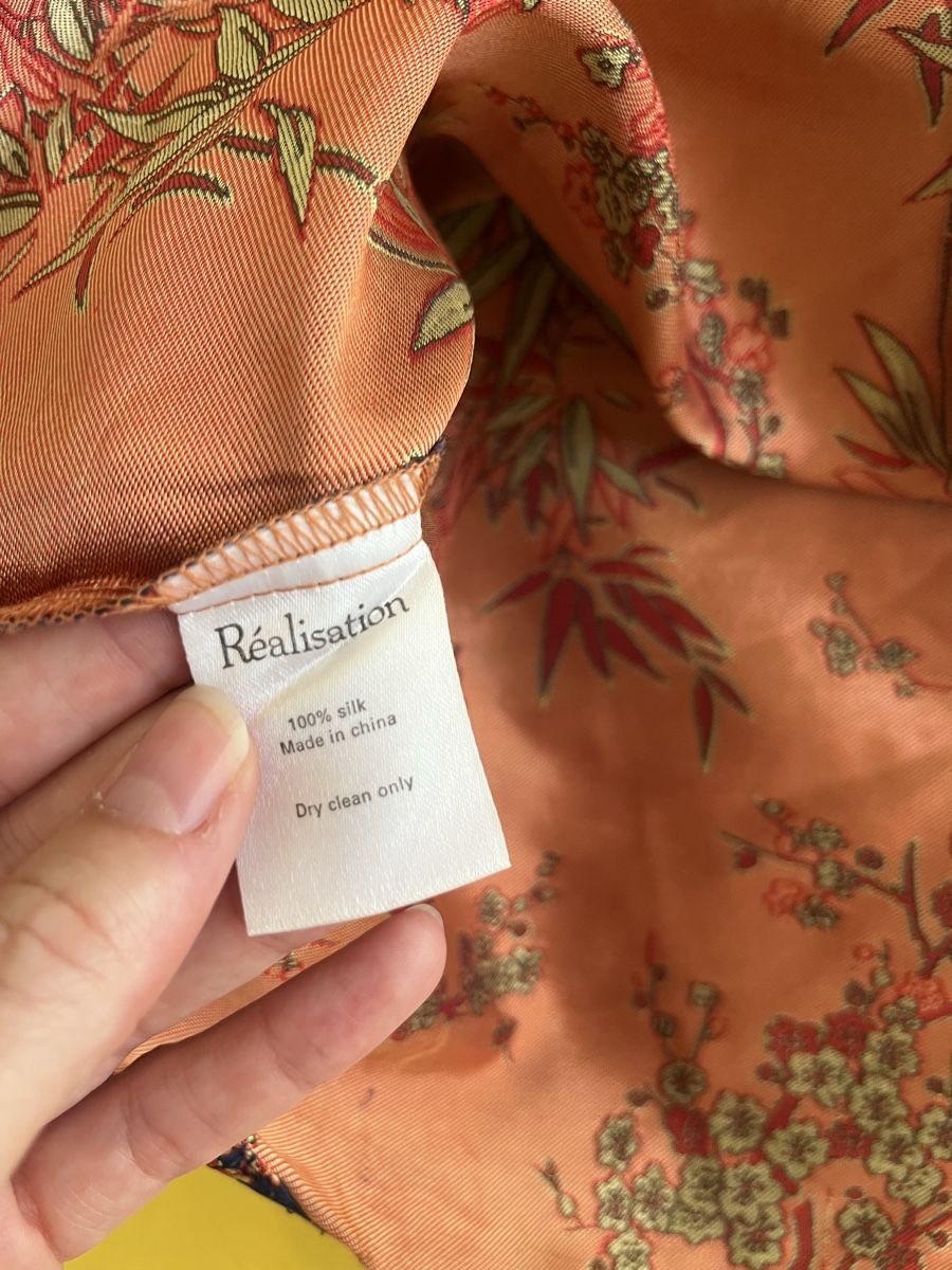 Vestiti: Mini Robe Réalisation 100% soie taille S – Usato da Zürich venduto da Noemie1994 3