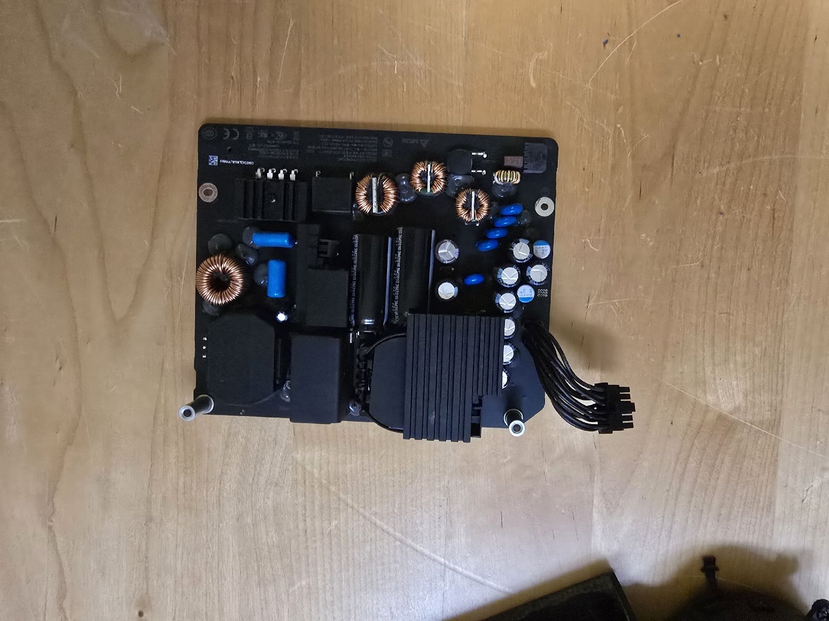 Componenti elettronici: iMac Netzteil – Usato da Würenlingen venduto da Joker15 1