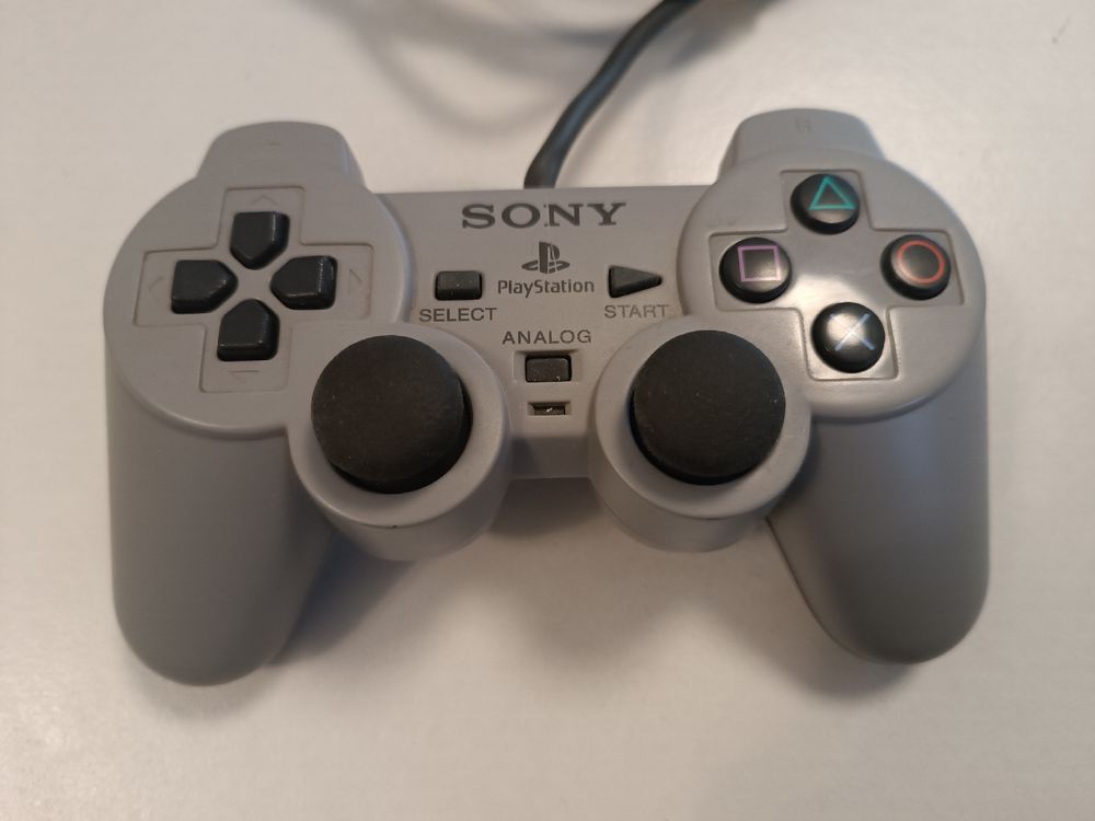 Sony PlayStation Analog Controller SCPH-1200 (Gebraucht) in Gasel für ...