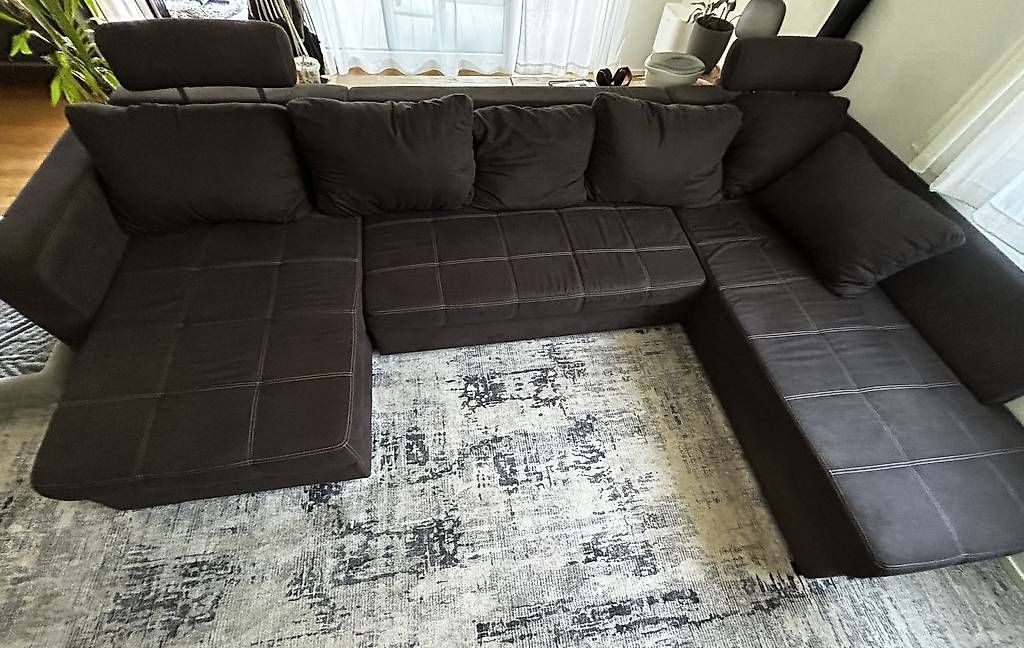 Sofas: Grosse Wohnlandschaft | Sofa | Couch – D'occasion à Spiez par hge_sm2z