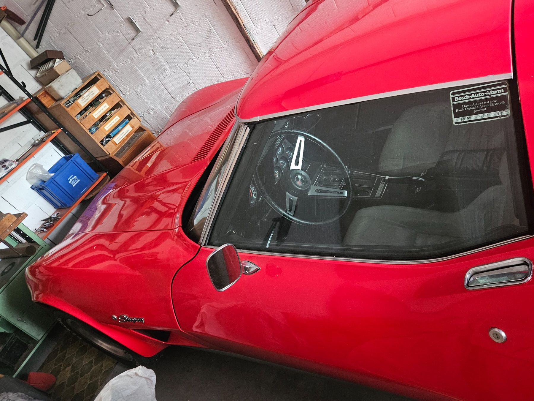 Chevrolet Autos: Corvette Stingray 1975 Targa für Bastler seit 2012 in Garage – Defekt aus Kreuzlingen von tomatio 8