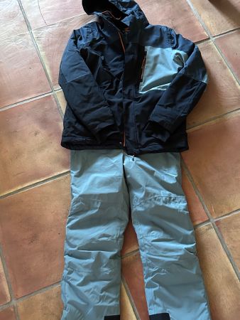 Skijacke und Hose 46 Nord Grösse 176
