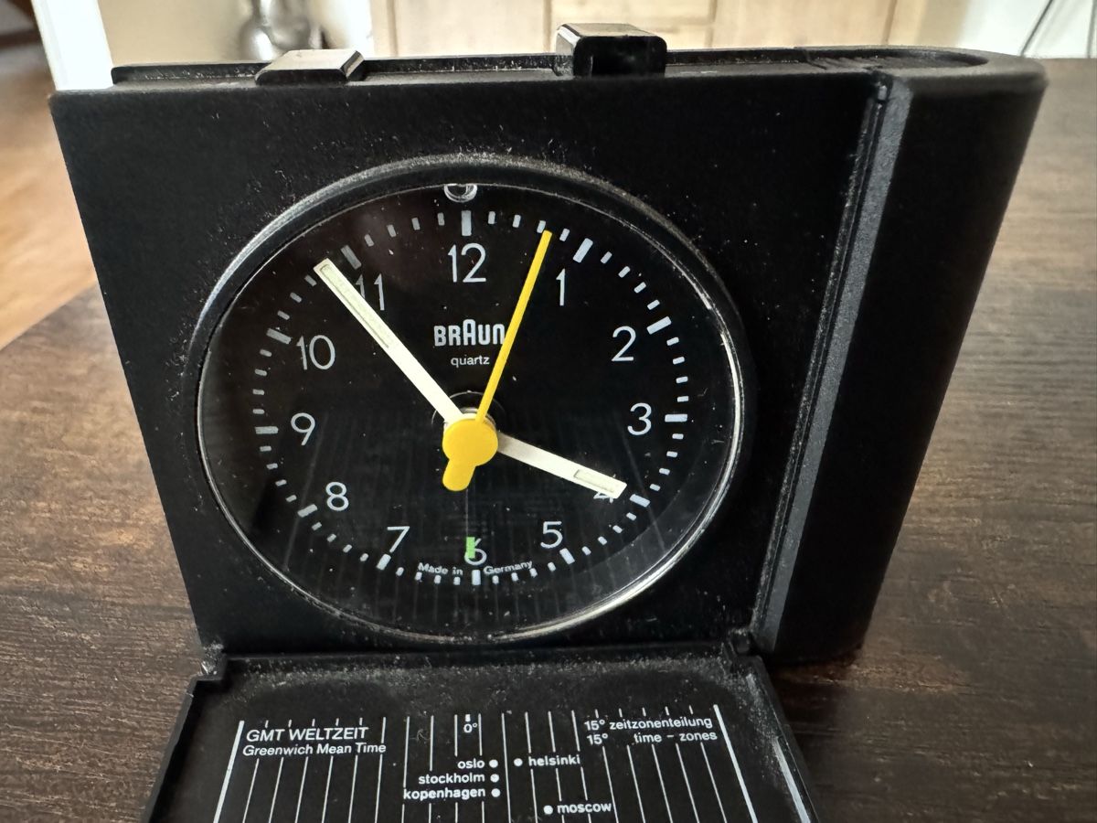 Braun Sveglie: Braun Wecker Type: 4 785 / AB 313 – Usato da Zunzgen venduto da milesdavis76 1