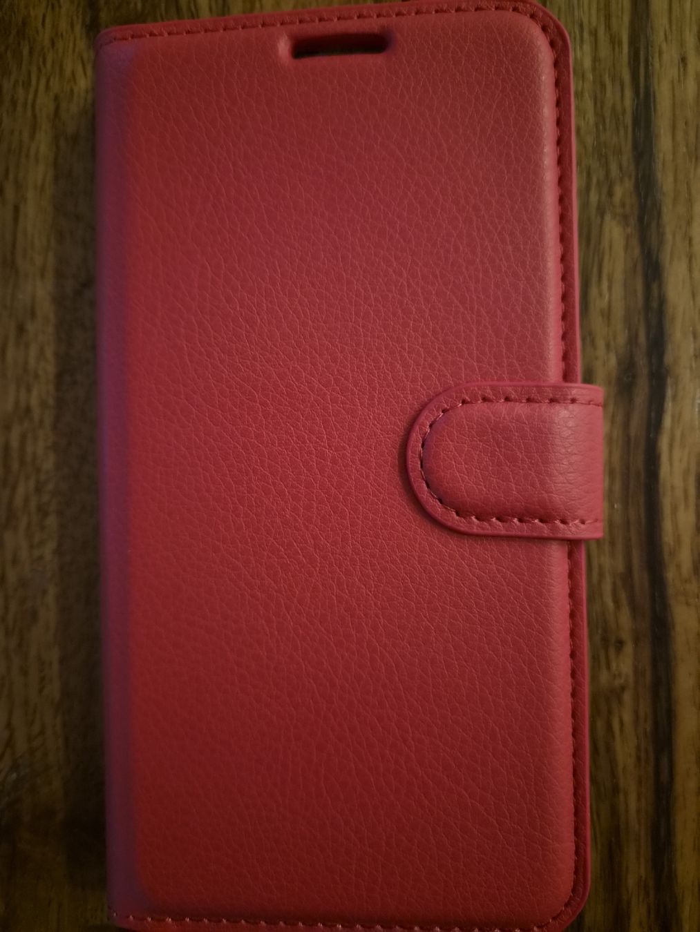 Apple Telefoni cellulari / Smartphones: Hülle zu iPhone 14 rot neu ungebraucht  – Nuovo e nell'imballaggio originale da Zofingen venduto da Tinpan