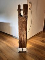 Unikat Stehlampe aus ca. 200 Jahre alter Eiche, handgefertig