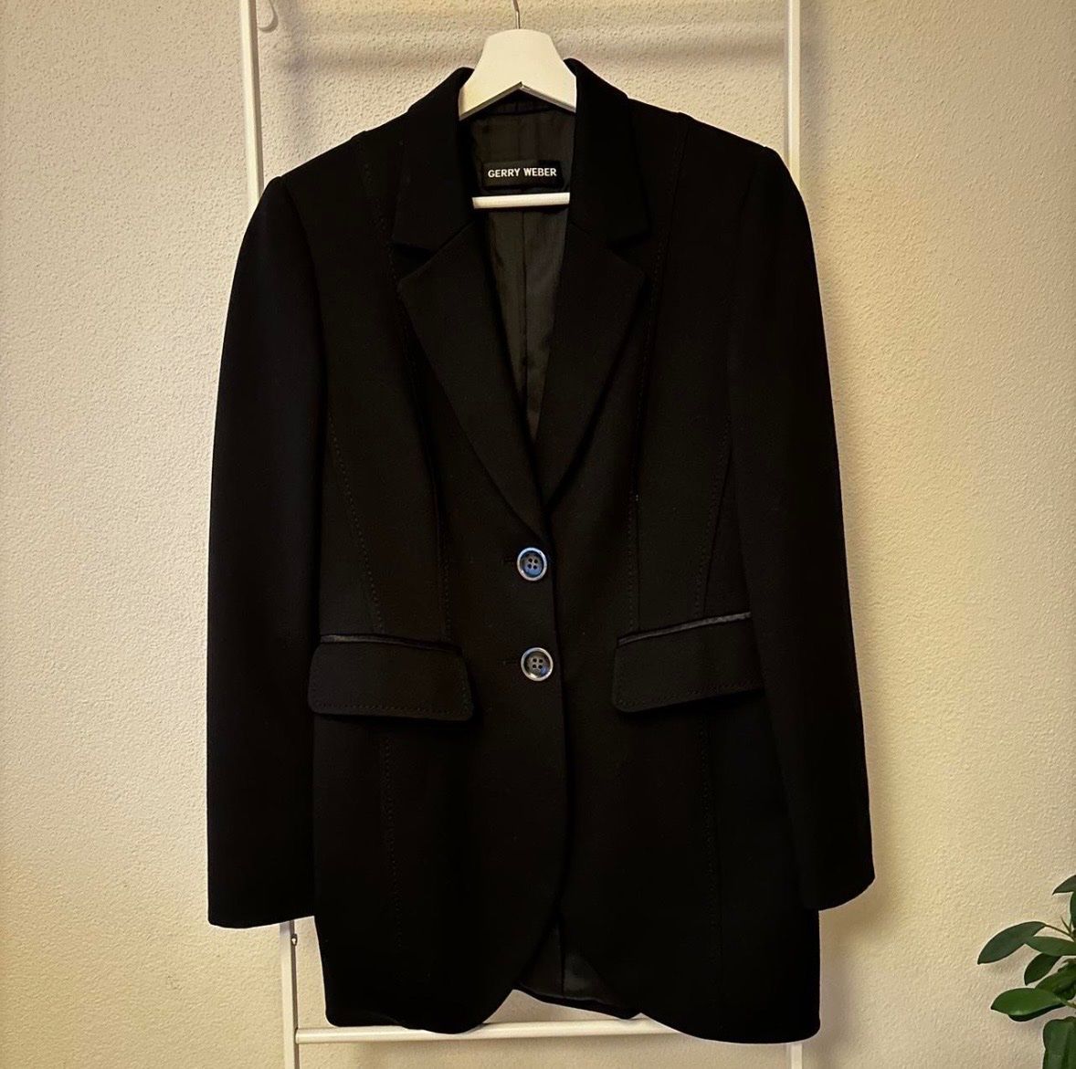 Giacche: Schwarzer Blazer Gr. 38 – Zeitlos! – Nuovo (secondo la descrizione) da Zürich venduto da CaKoch17
